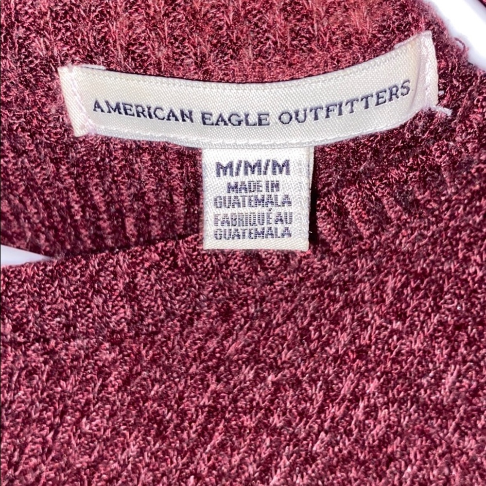 Maroon sweater - Picture 3 of 3